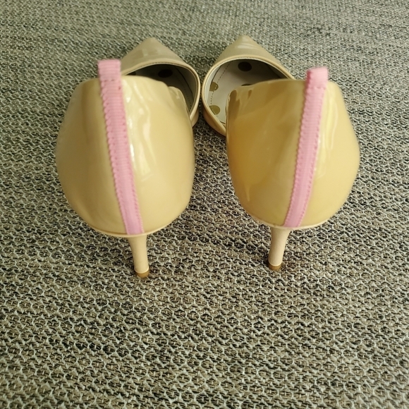 Boden Two Part Court Patent Leather Nude Pumps - Picture 7 of 12